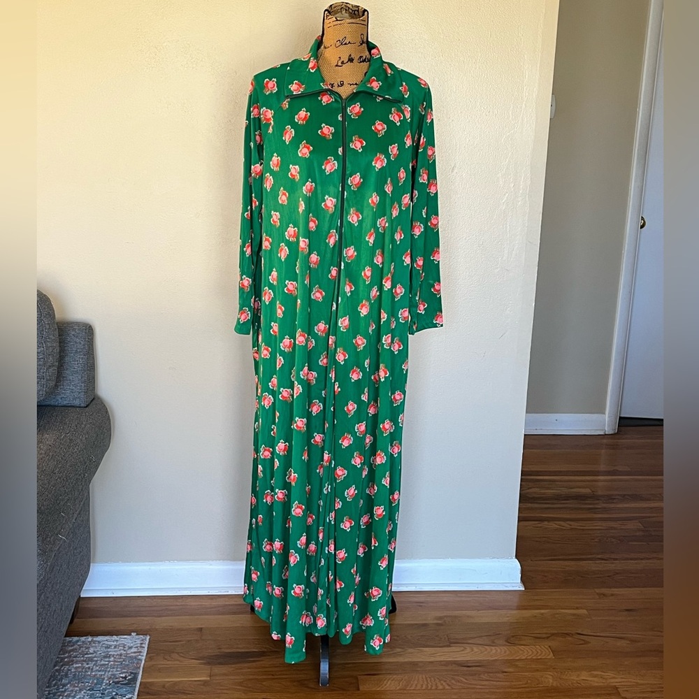 VTG 70s Elaine Sklar Lingerie Co Green Pink Floral Berry Caftan House Dress L